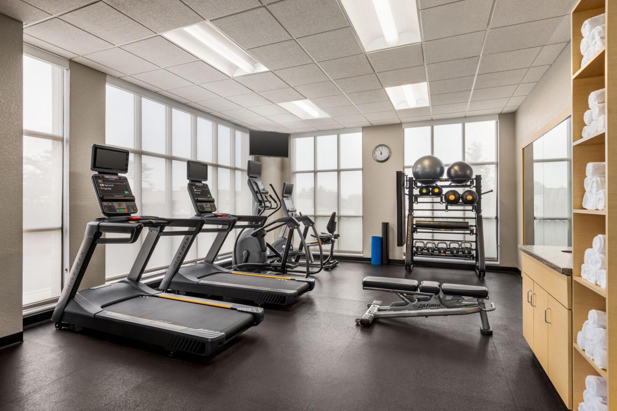 Towneplace Suites By Marriott Harrisburg West/Mechanicsburg Εξωτερικό φωτογραφία