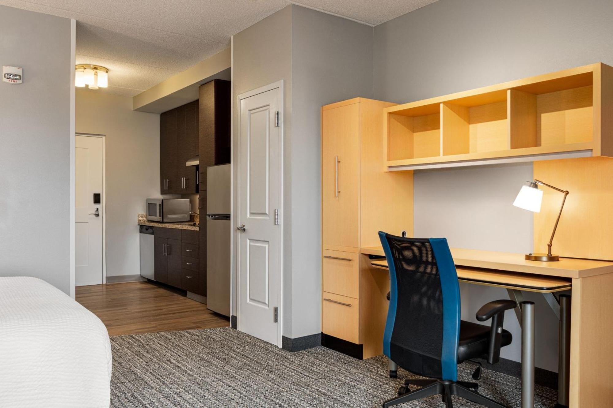 Towneplace Suites By Marriott Harrisburg West/Mechanicsburg Εξωτερικό φωτογραφία