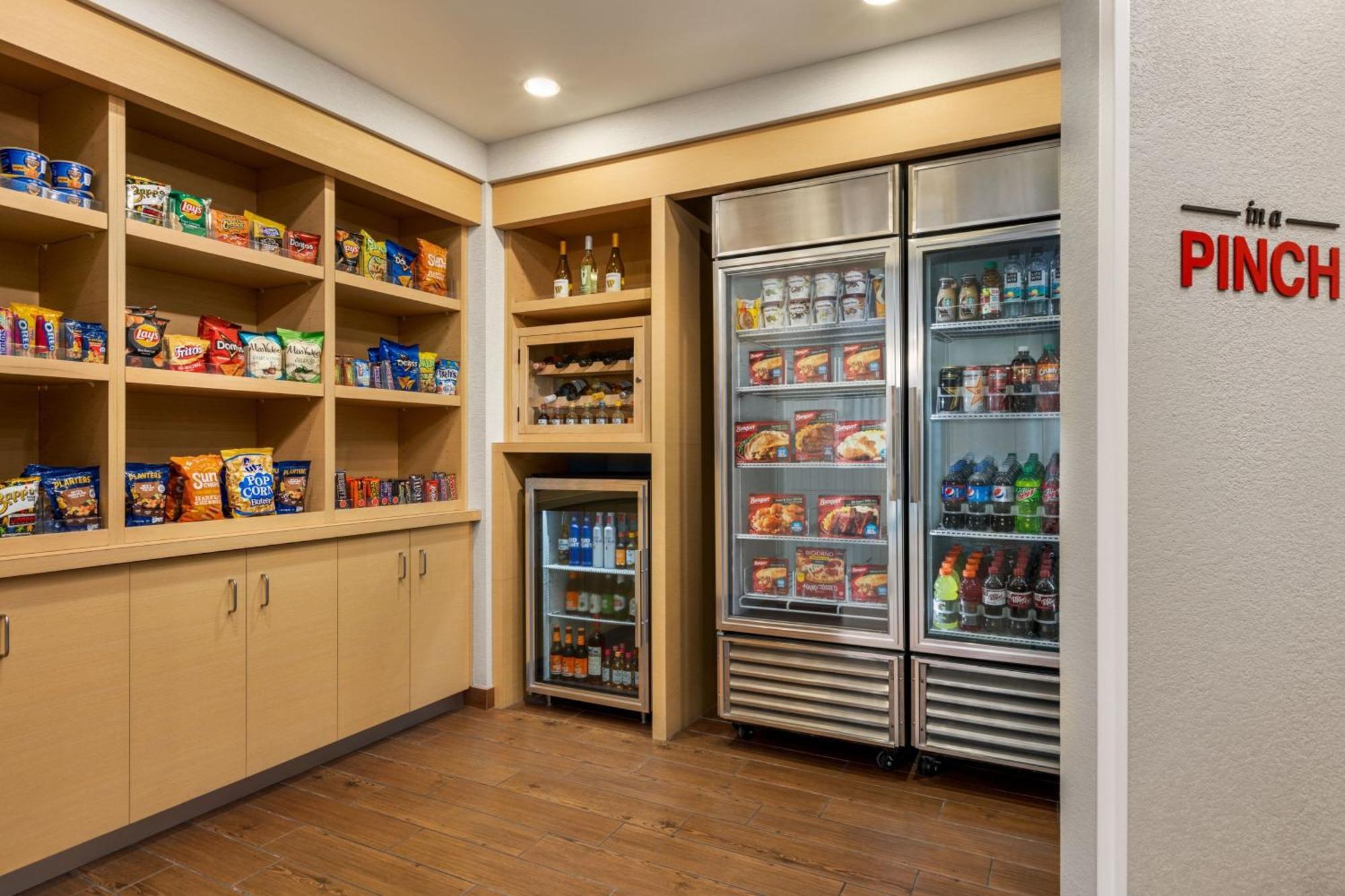 Towneplace Suites By Marriott Harrisburg West/Mechanicsburg Εξωτερικό φωτογραφία