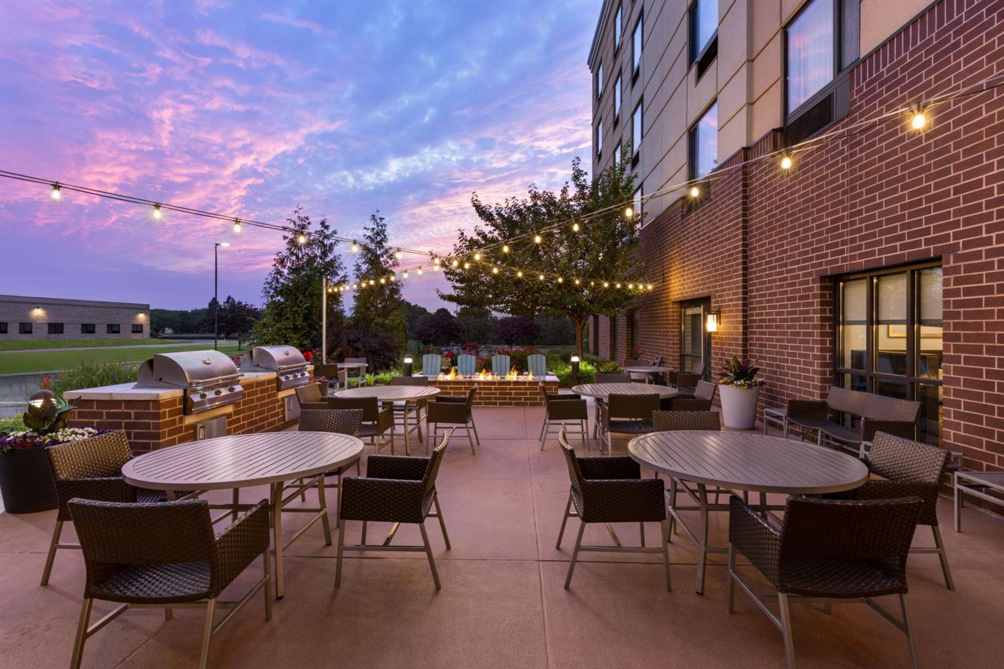 Towneplace Suites By Marriott Harrisburg West/Mechanicsburg Εξωτερικό φωτογραφία