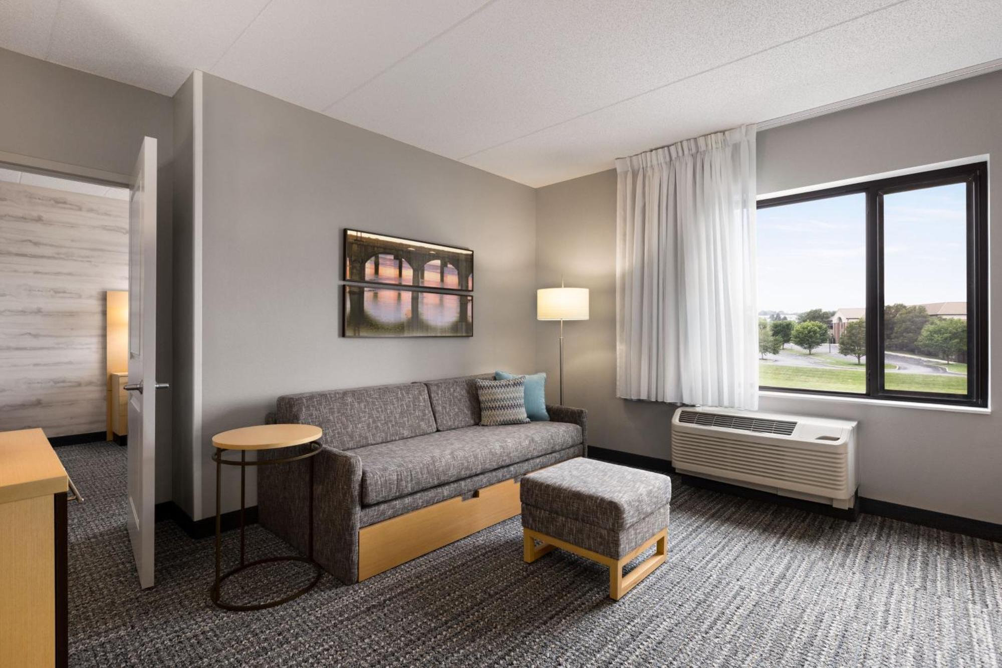 Towneplace Suites By Marriott Harrisburg West/Mechanicsburg Εξωτερικό φωτογραφία