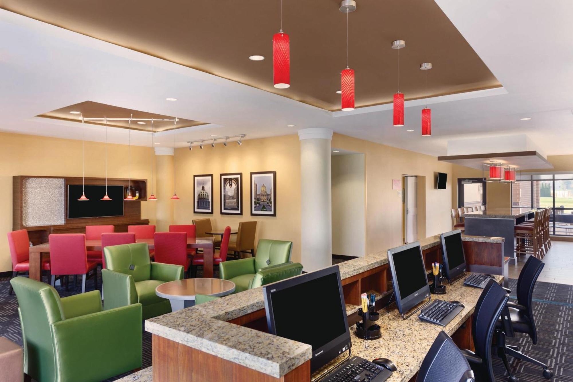Towneplace Suites By Marriott Harrisburg West/Mechanicsburg Εξωτερικό φωτογραφία
