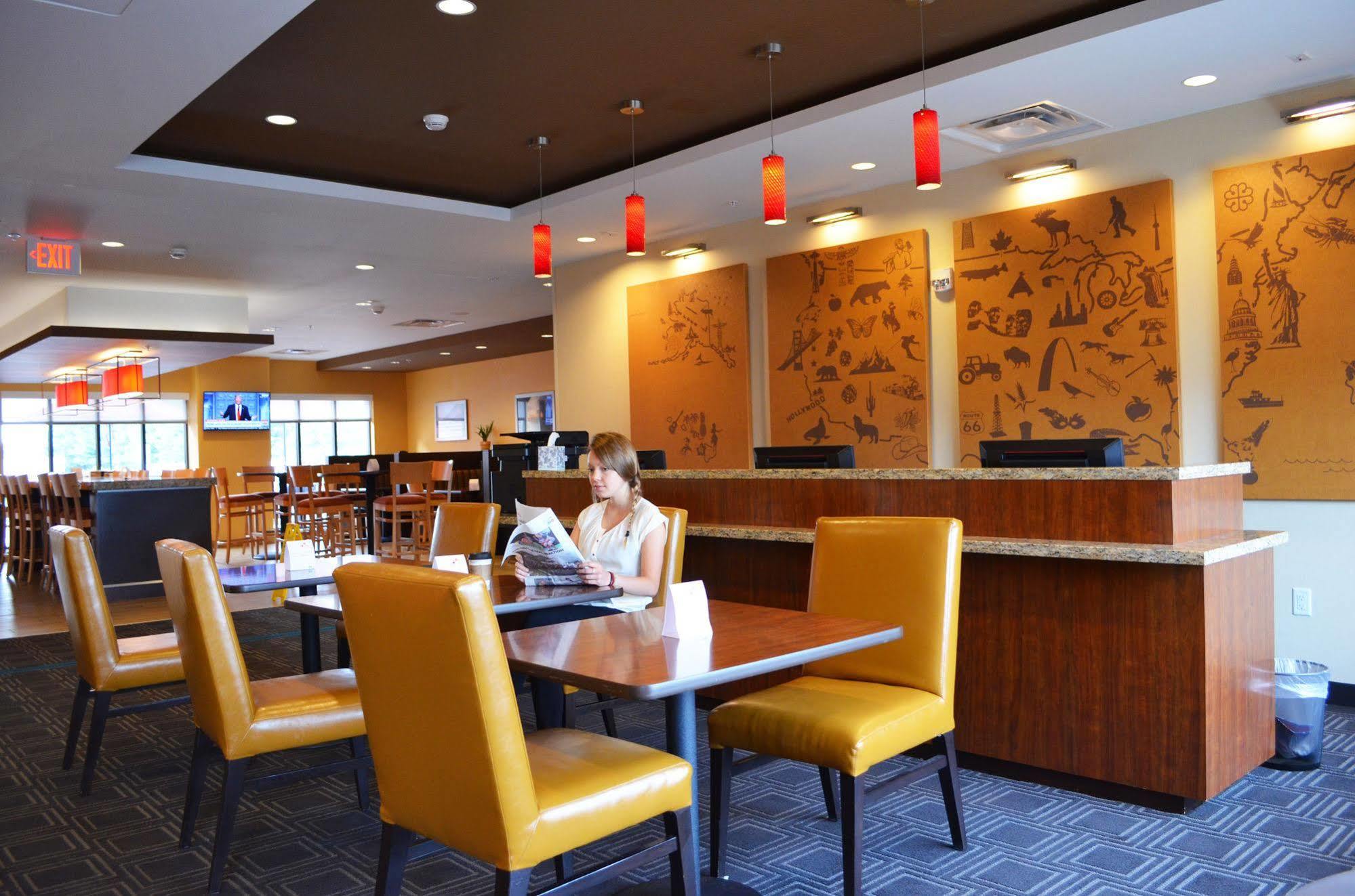 Towneplace Suites By Marriott Harrisburg West/Mechanicsburg Εξωτερικό φωτογραφία